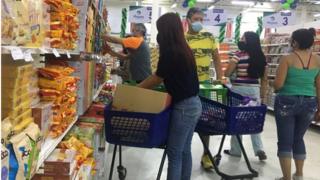 Irán y Venezuela | Megasis, el inusual supermercado que el país del Golfo Pérsico abrió en Caracas (y qué dice de las tensiones con Estados Unidos)
