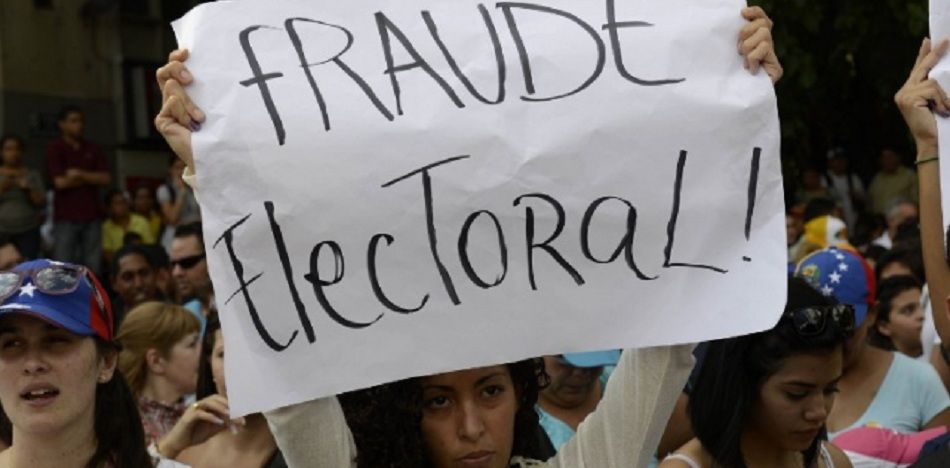 Maduro desesperado recluta candidatos «opositores» para fraude electoral