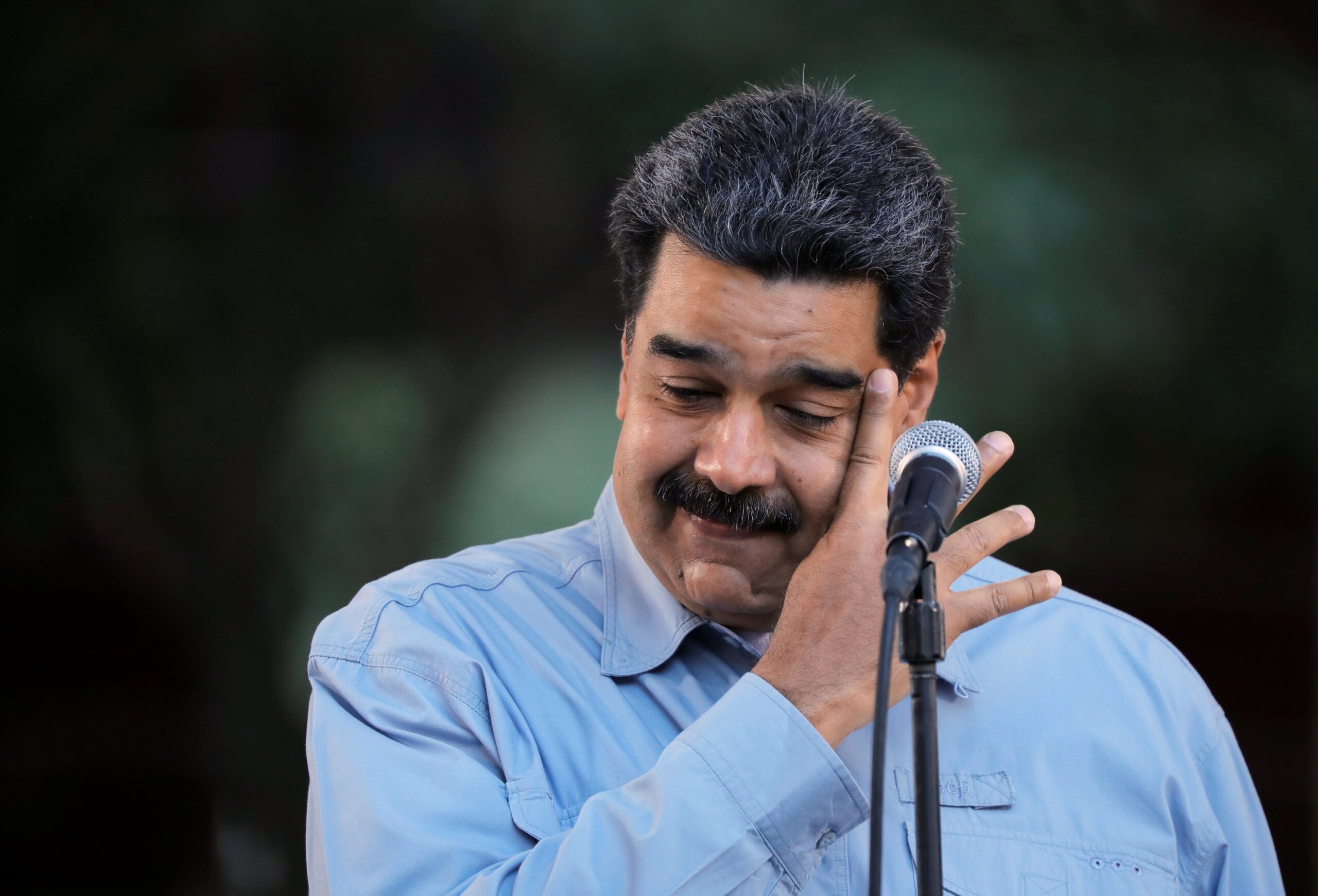 ¿Así o más descarado? Maduro salió a defender a los supuestos “opositores” sancionados
