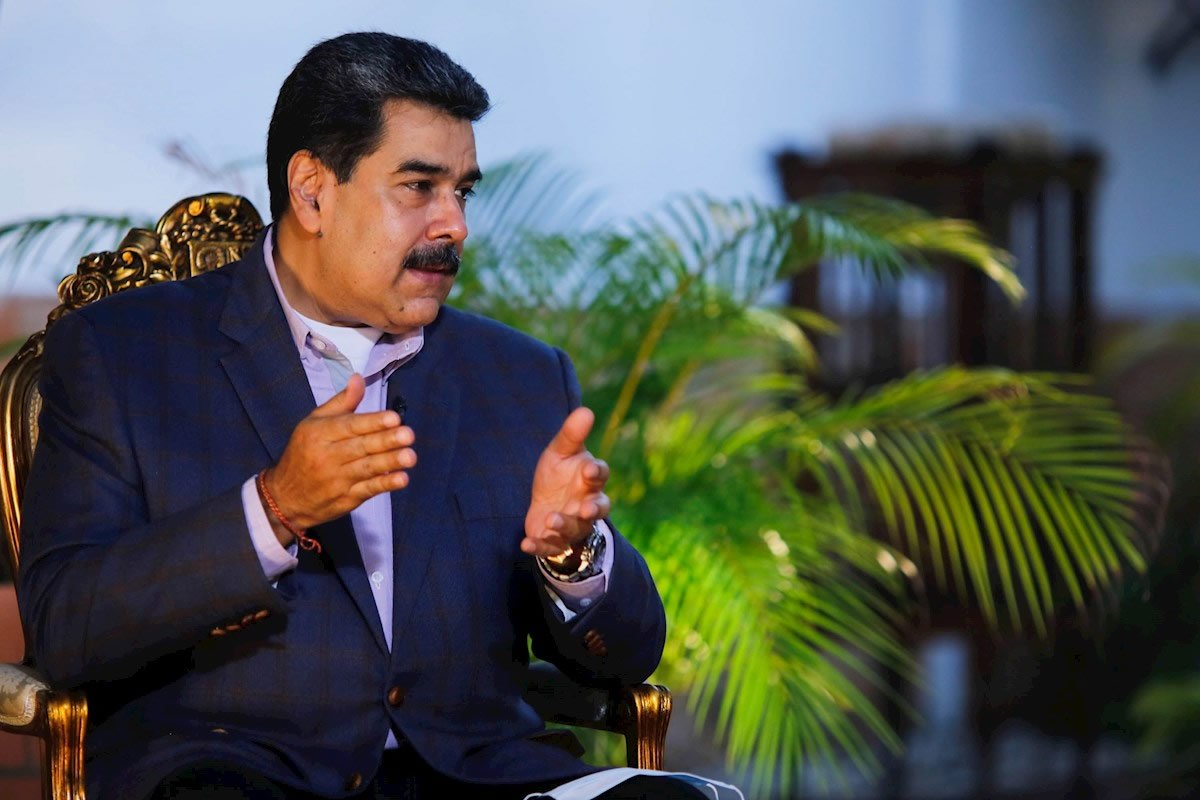 No habrá clases presenciales al menos al inicio del año escolar: Maduro