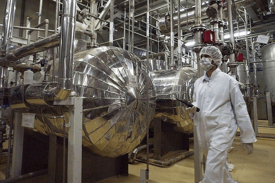INFORME: El peligroso intercambio de combustible nuclear entre Venezuela e Irán