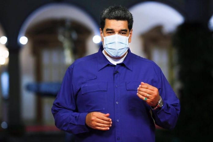 Maduro anunció vuelos internacionales a partir de diciembre