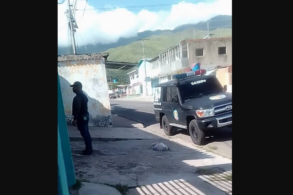 Sebin se lleva detenida a la abuela del representante de Guaidó en Chile