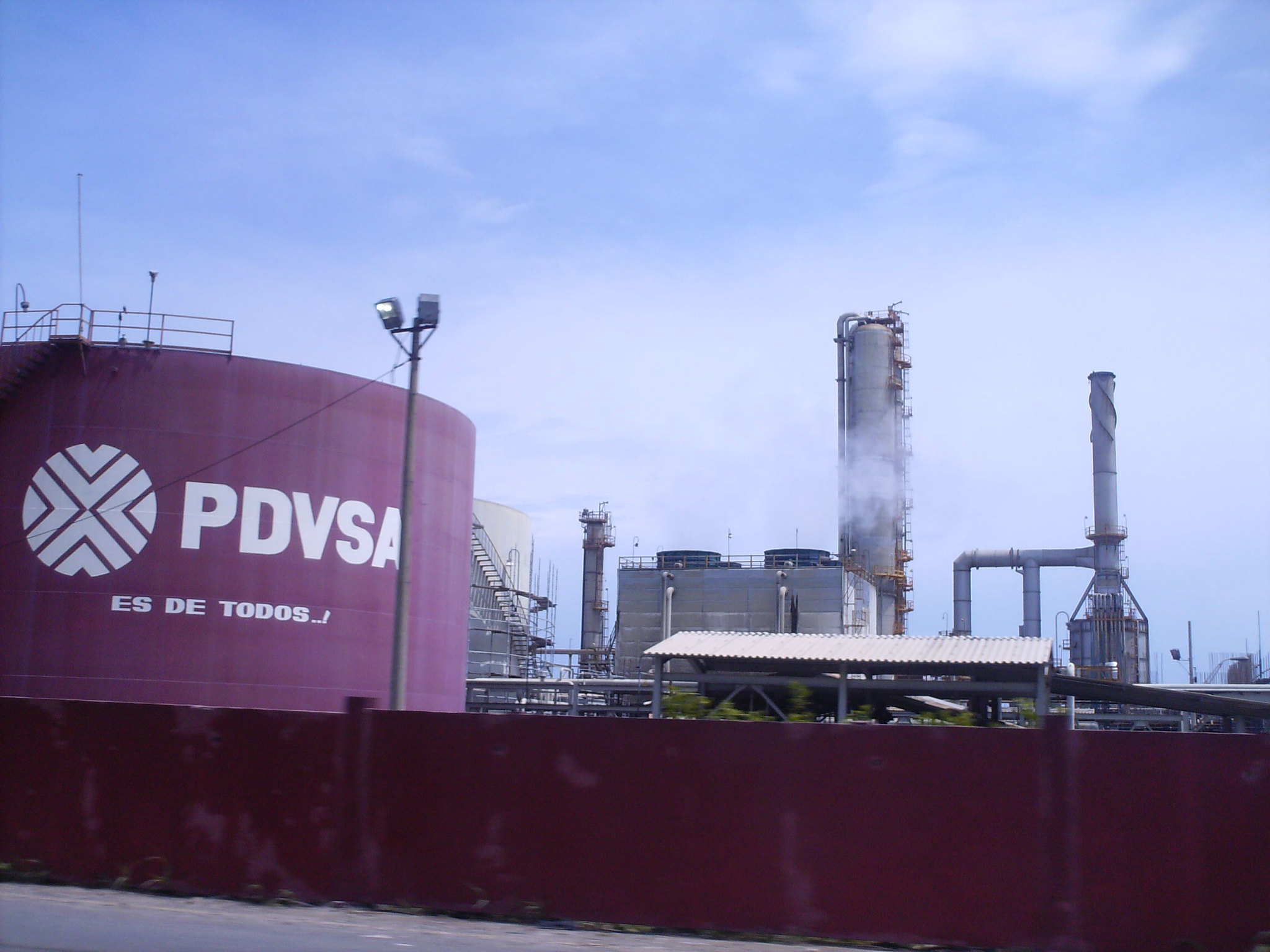 Los turbios negocios de PDVSA con una empresa asiática para evadir sanciones de EEUU