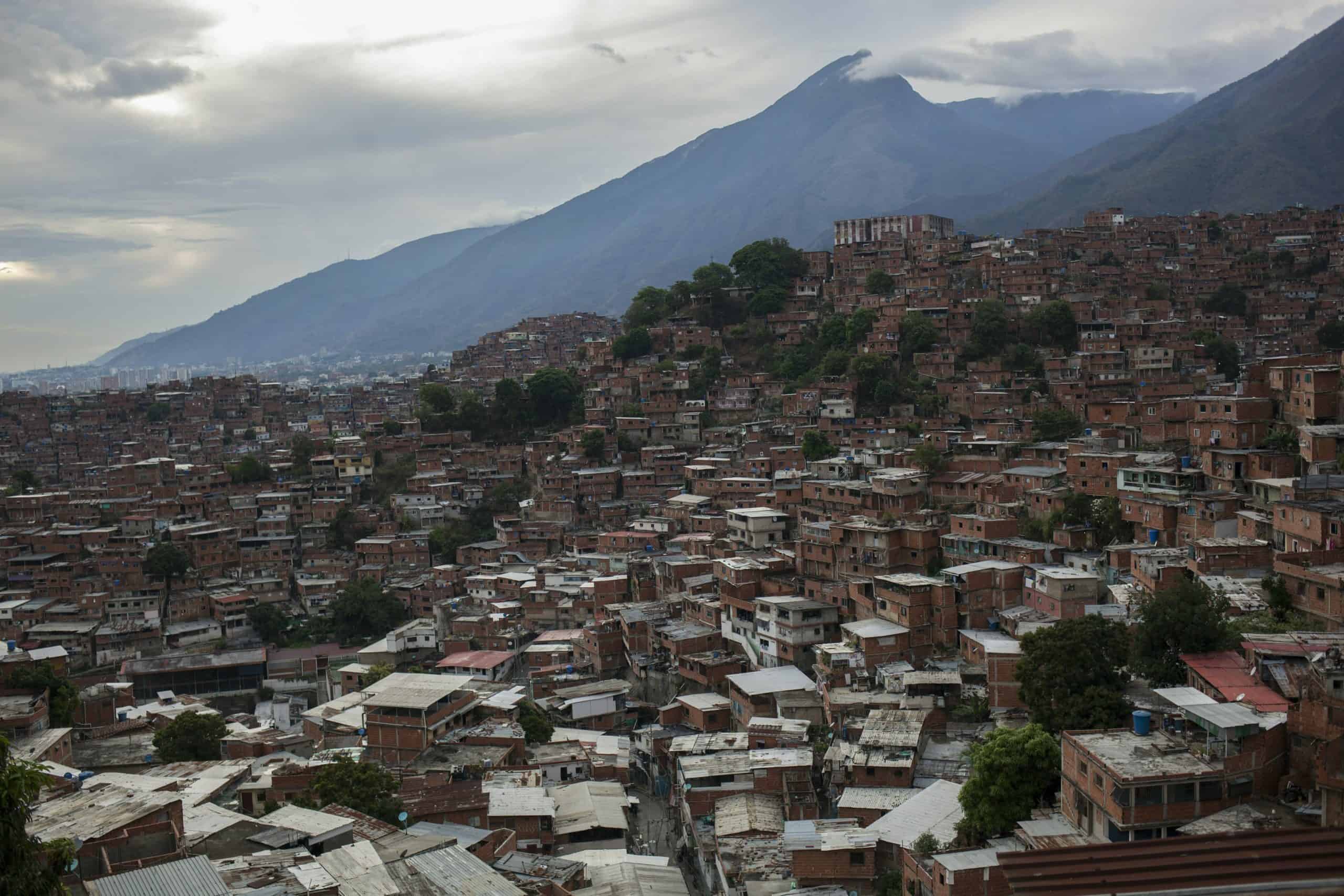 Report: How a Biden Administration Can Advance a Peaceful, Democratic Solution to Venezuela’s Crisis – WOLA