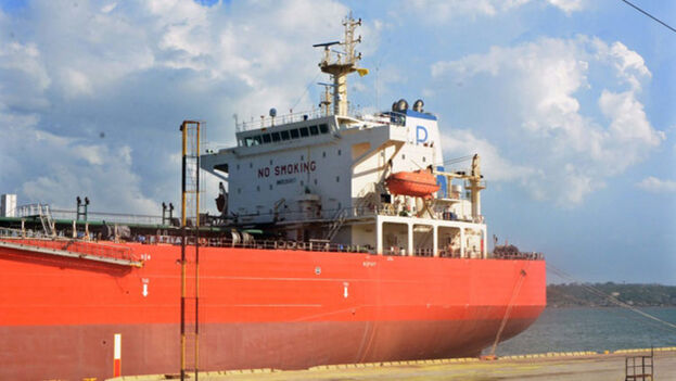 The Russian Ship ‘Alicia’ Participates in Cuba’s ‘Looting’ of Venezuelan Oil