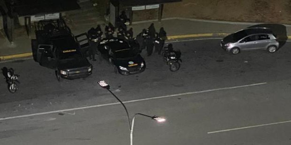 El servicio de inteligencia chavista rodea la casa de Guaidó