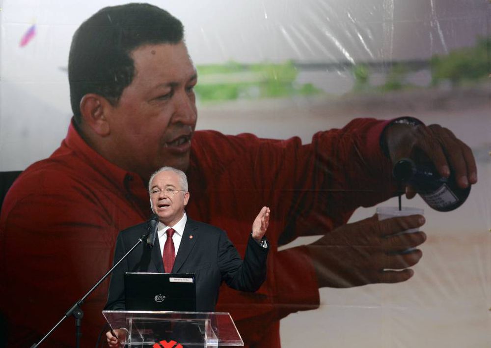Una firma española pagó 2,7 millones a la red de sobornos de exministros de Chávez