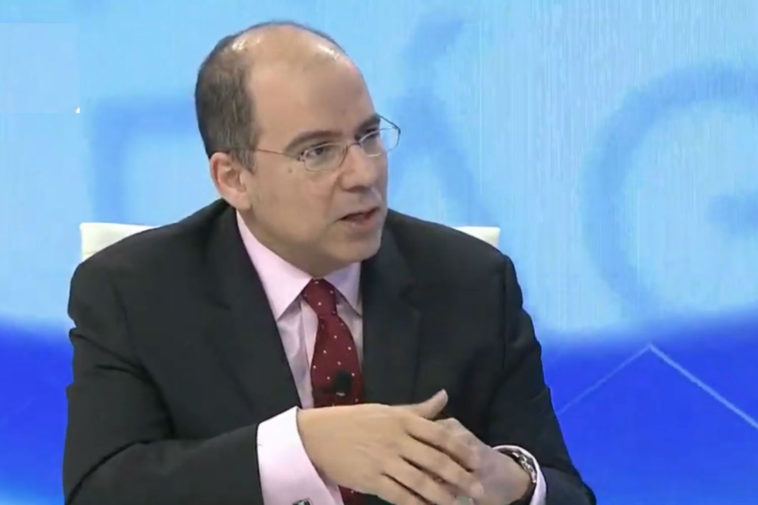 Maduro se niega a usar vacuna de AstraZeneca pero aprueba la china sin evidencia científica: Francisco Rodríguez