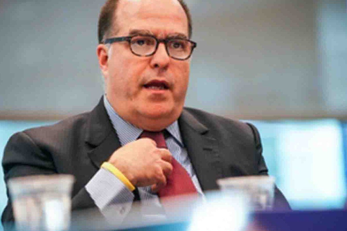 Borges responde a Sputnik: Avión ruso de carga dio hasta $1.000 millones en 2020 a Maduro por oro