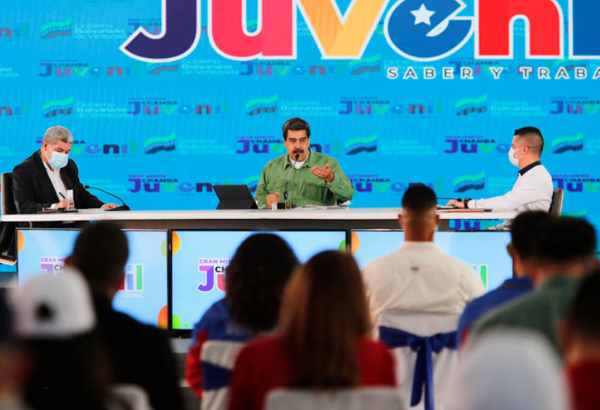 Maduro derrochó júbilo y cinismo por nombramiento de “rectores” del CNE a su medida