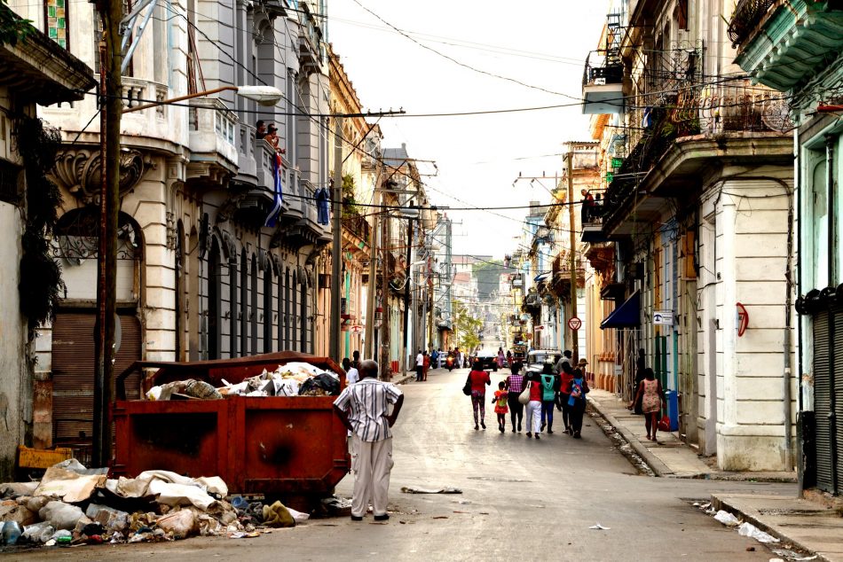 La infiltración cubana en Latinoamérica: el gran fraude (Primera parte)