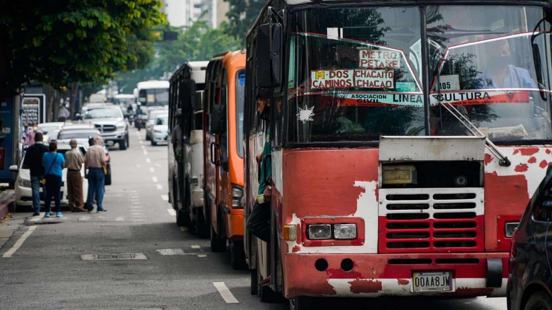 Alertan sobre paralización del 70% de las unidades de transporte