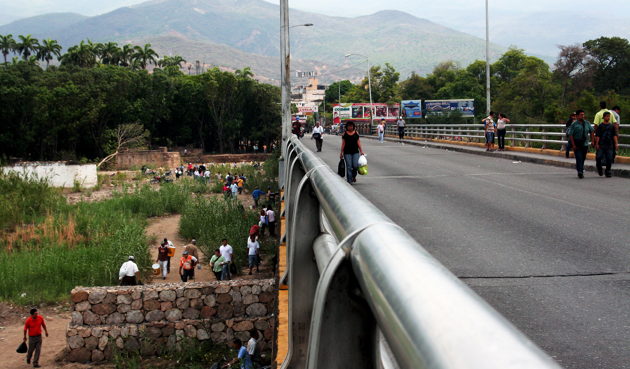 Anuncian donación de $ 1500 millones para migrantes venezolanos