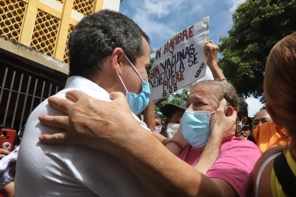 “Acuerdo de Salvación Nacional es la solución a la tragedia”, afirmó Guaidó desde el corazón de Caracas