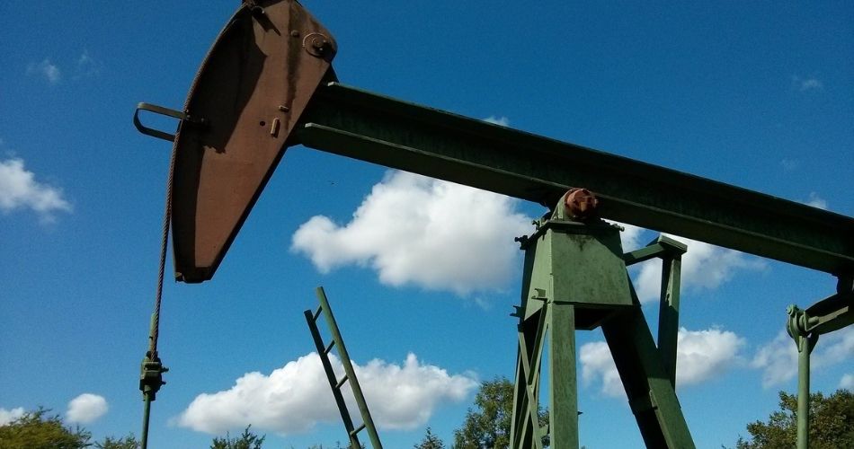 El mercado petrolero internacional castiga al régimen